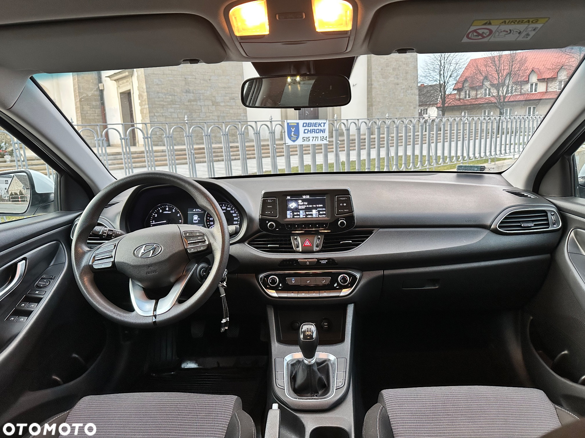 Hyundai i30 1.4 Premiere Comfort - 18