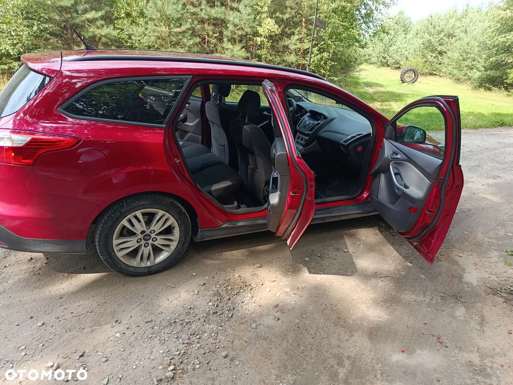 Ford Focus 1.6 Trend - 11