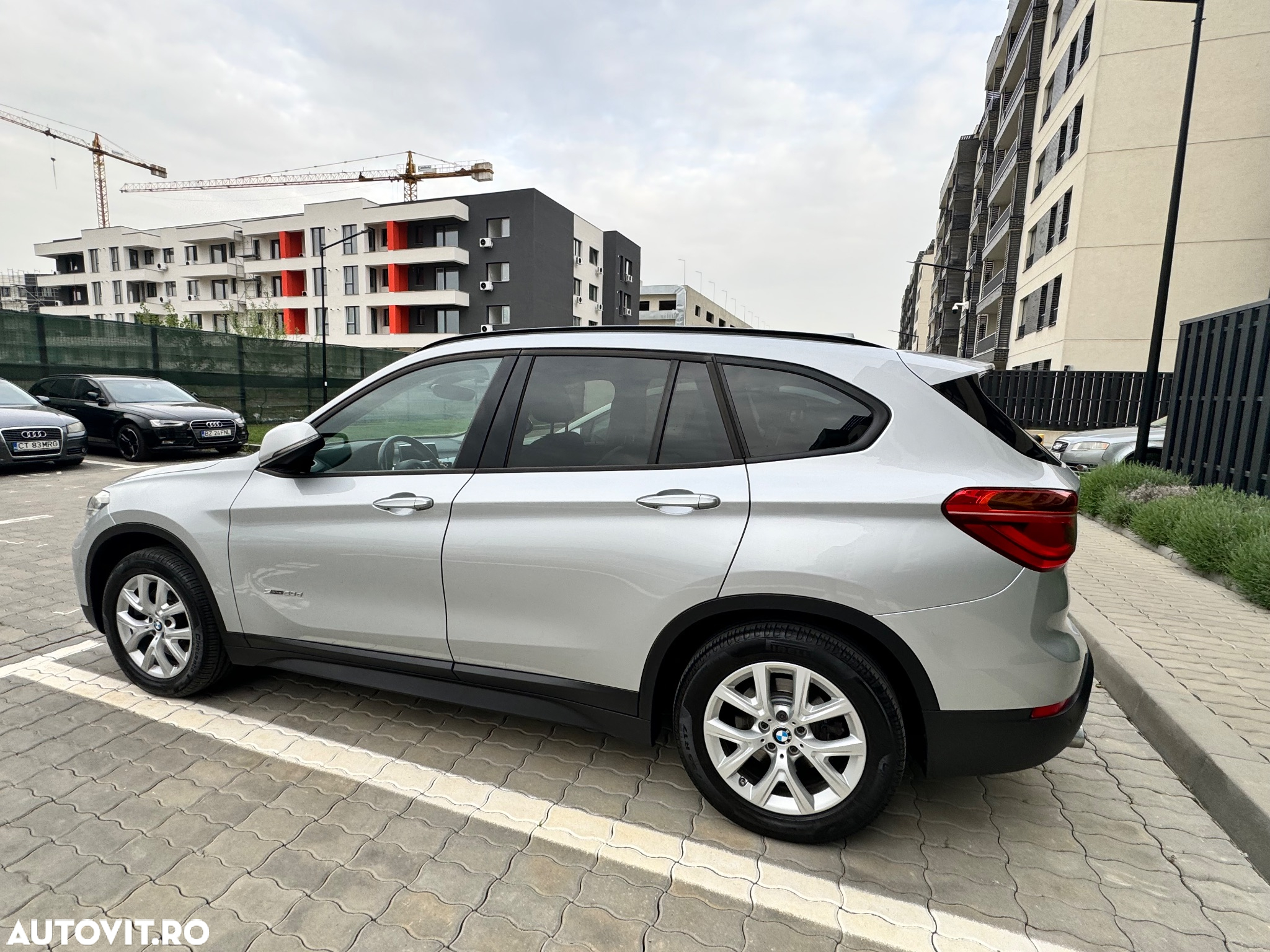 BMW X1 sDrive20d AT - 3