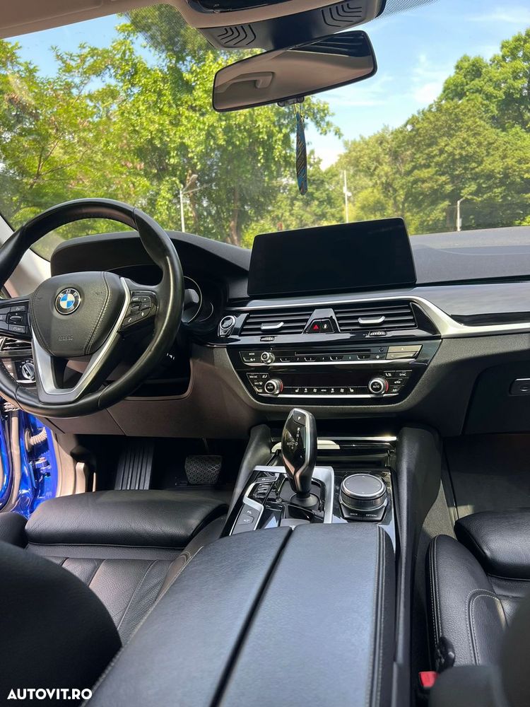 BMW Seria 5 520d Aut. M Sport Edition - 18