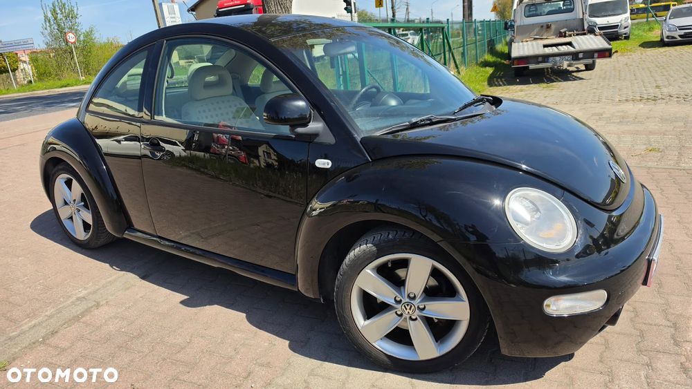 Volkswagen New Beetle 2.0 - 32