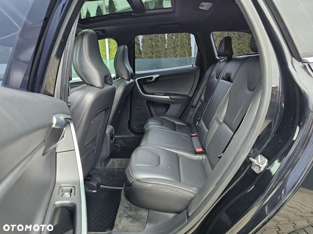 Volvo XC 60 D4 Drive-E Ocean Race - 21