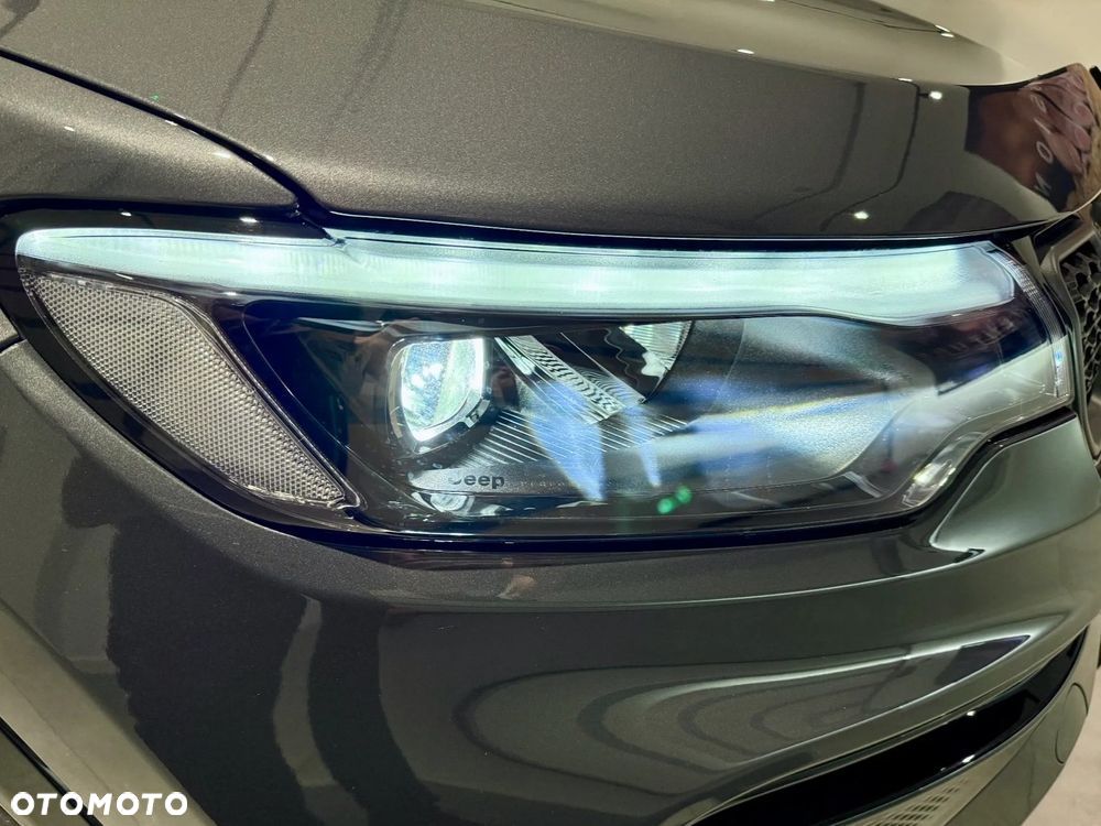 Jeep Compass 1.5 T4 mHEV Summit FWD S&S DCT - 11