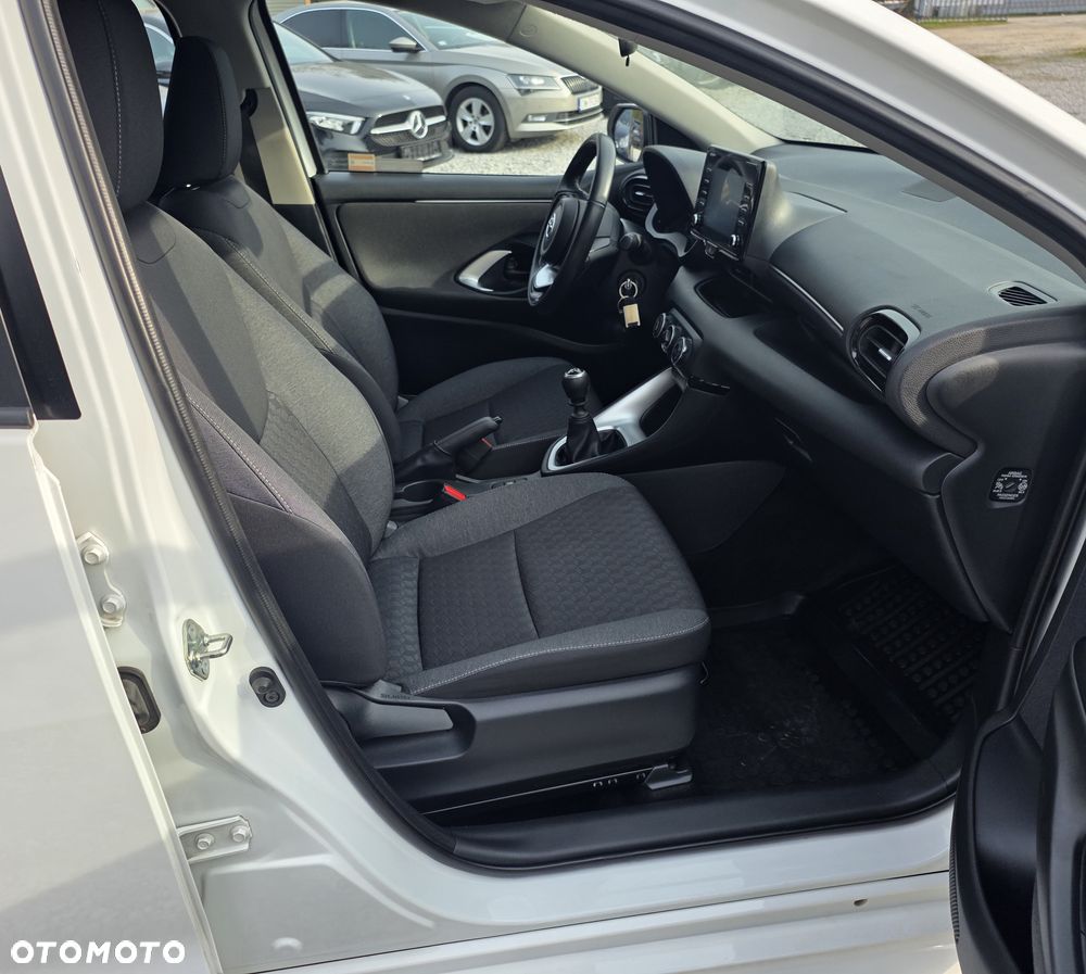 Toyota Yaris 1.5 Active - 16