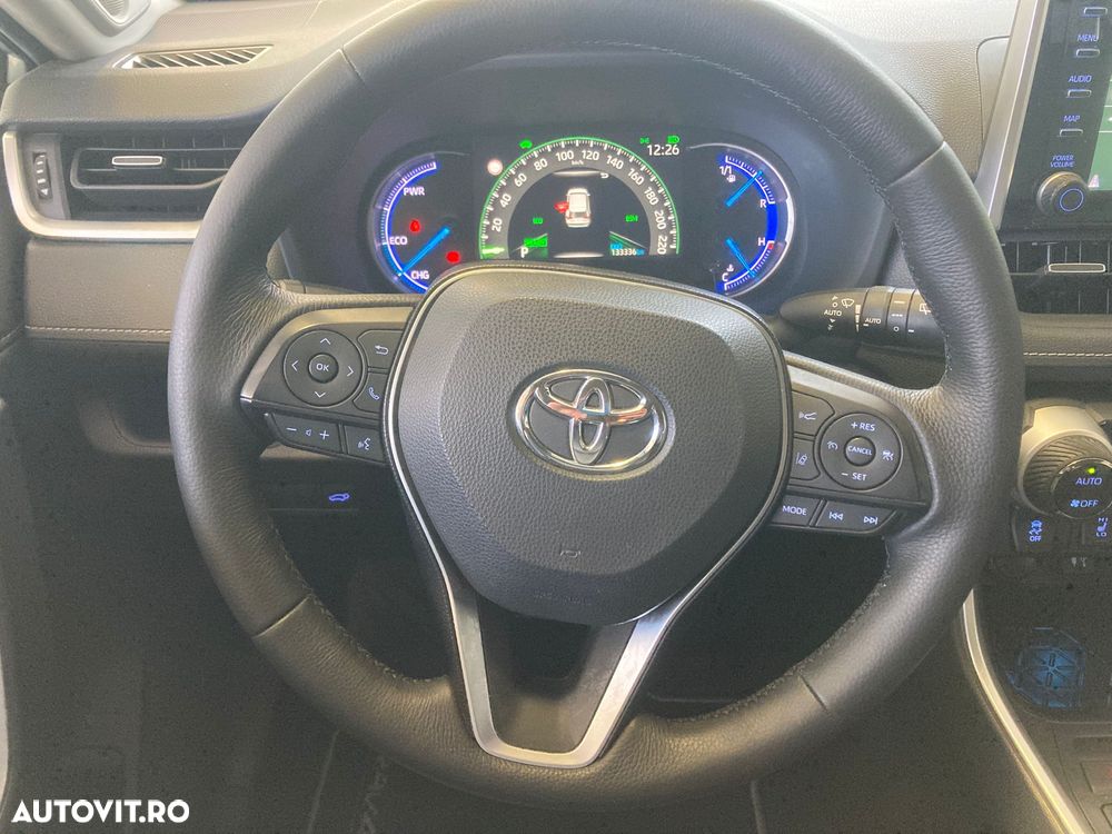 Toyota RAV4 - 12