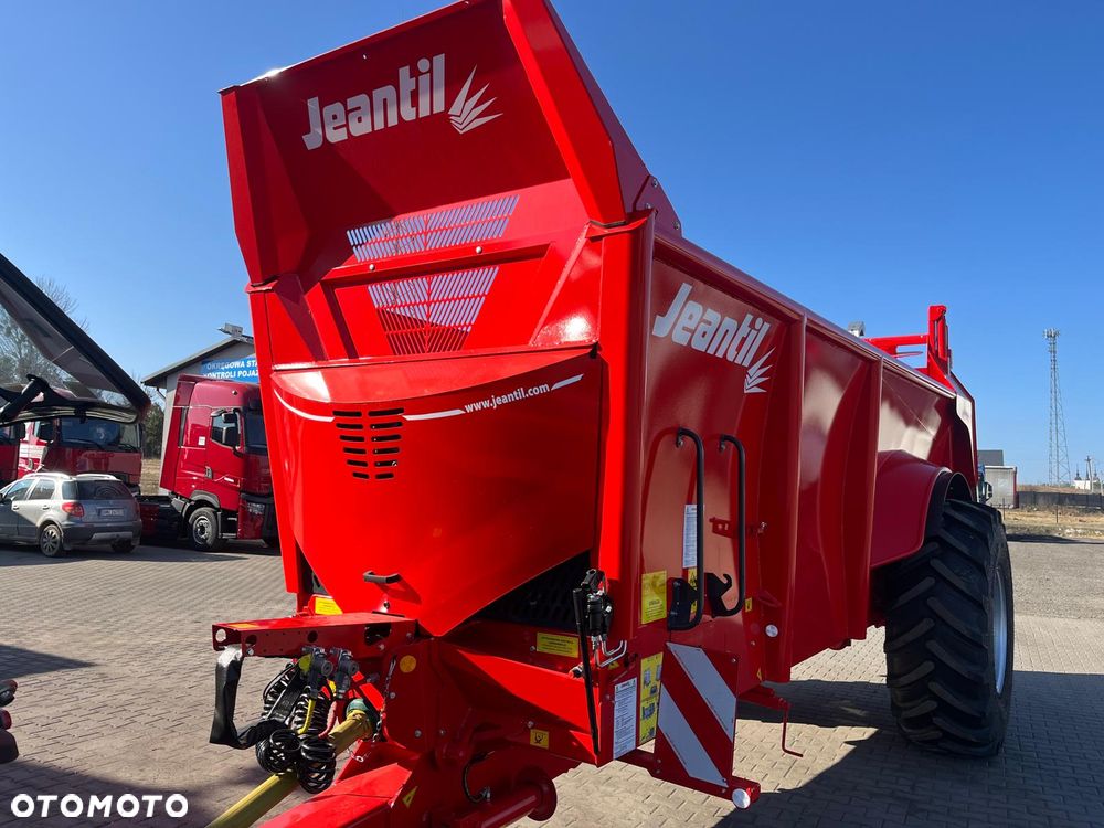 Inny Jeantill EVR 18-14 - 5