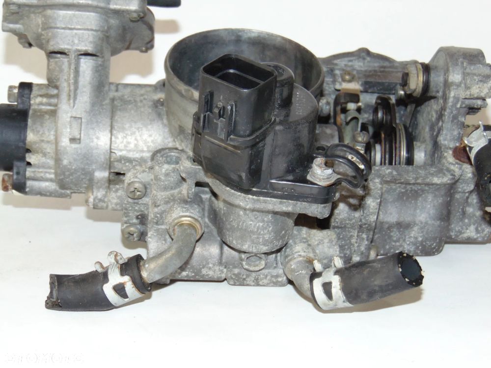 Przepustnica silniczek silnik krokowy Mitsubishi Galant VIII 2.5 V6 - 14