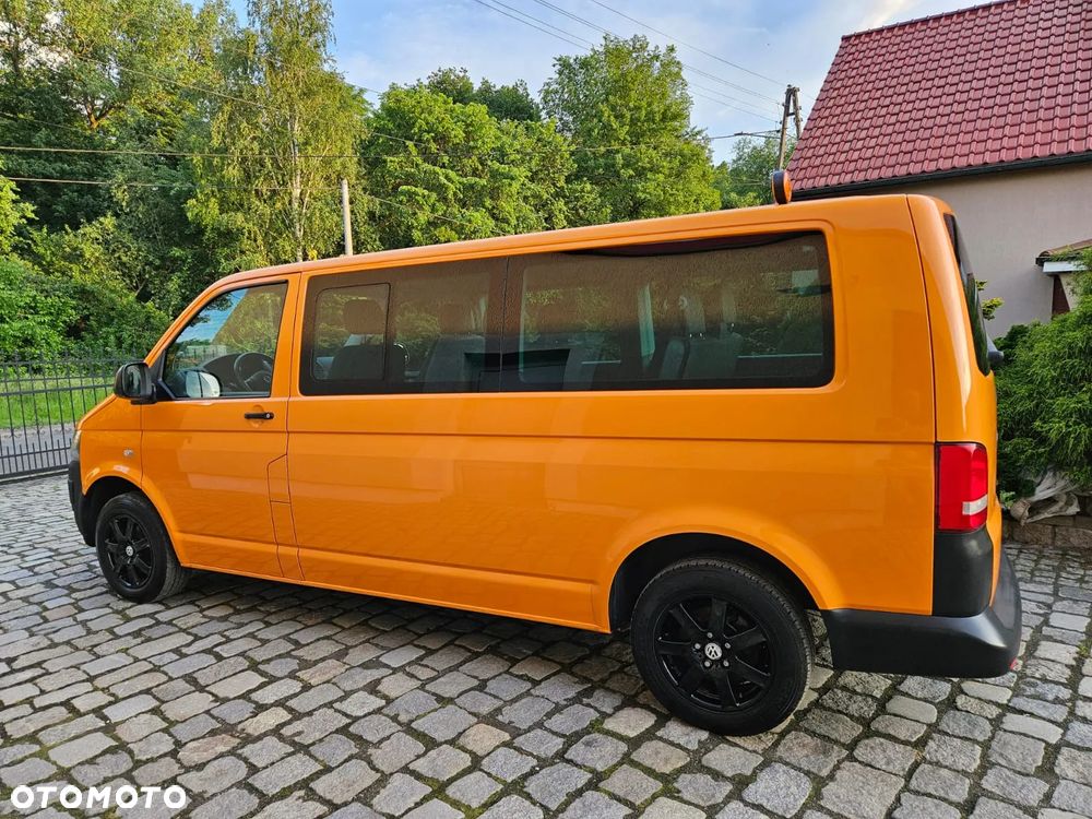 Volkswagen Transporter Caravelle Lang BMT Comfortline - 7