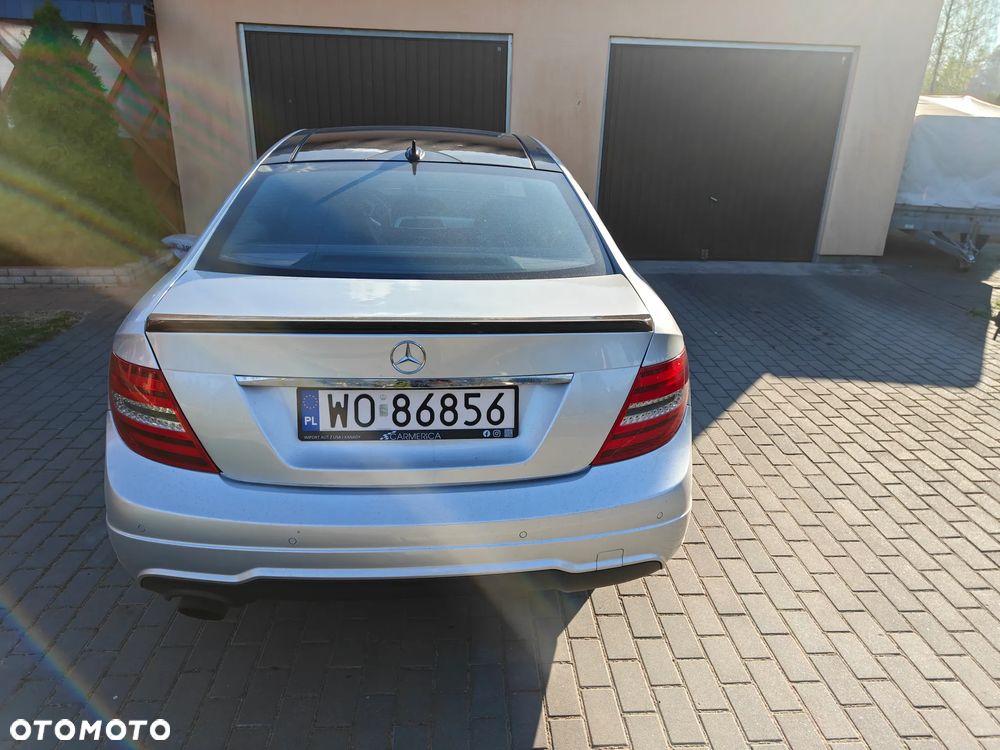 Mercedes-Benz Klasa C 250 (BlueEFFICIENCY) 7G-TRONIC - 4