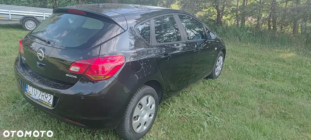 Opel Astra - 14