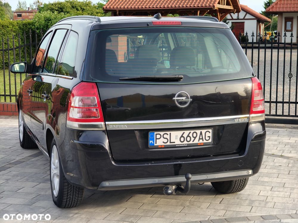 Opel Zafira - 9