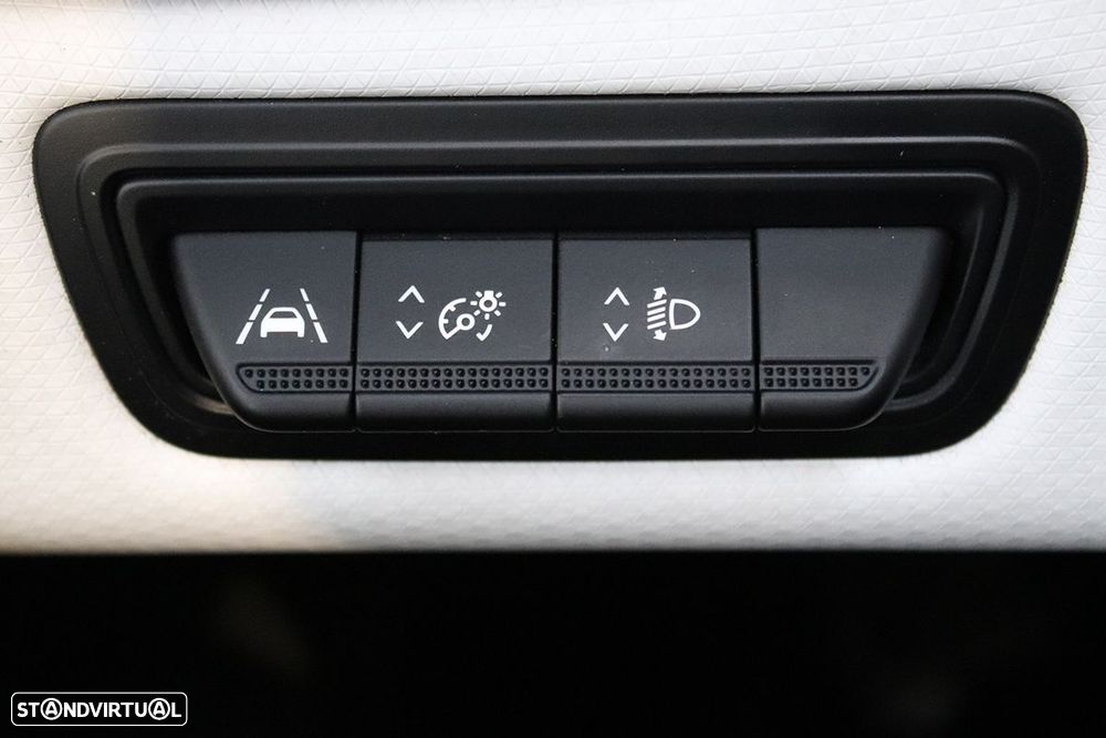 Renault Clio 1.0 TCe Limited Bi-Fuel - 21