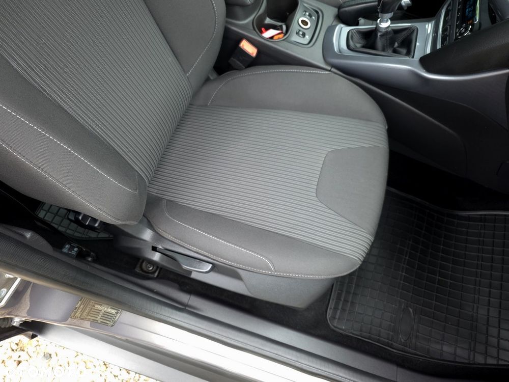 Ford Focus 2.0 TDCi Titanium - 14