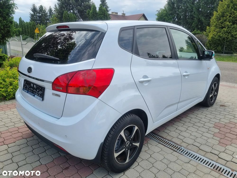 Kia Venga 1.6 CVVT Dream Team Edition - 5