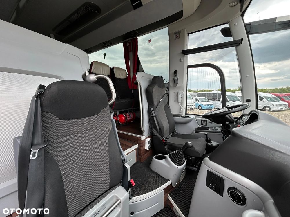MAN Lion's Coach - 15