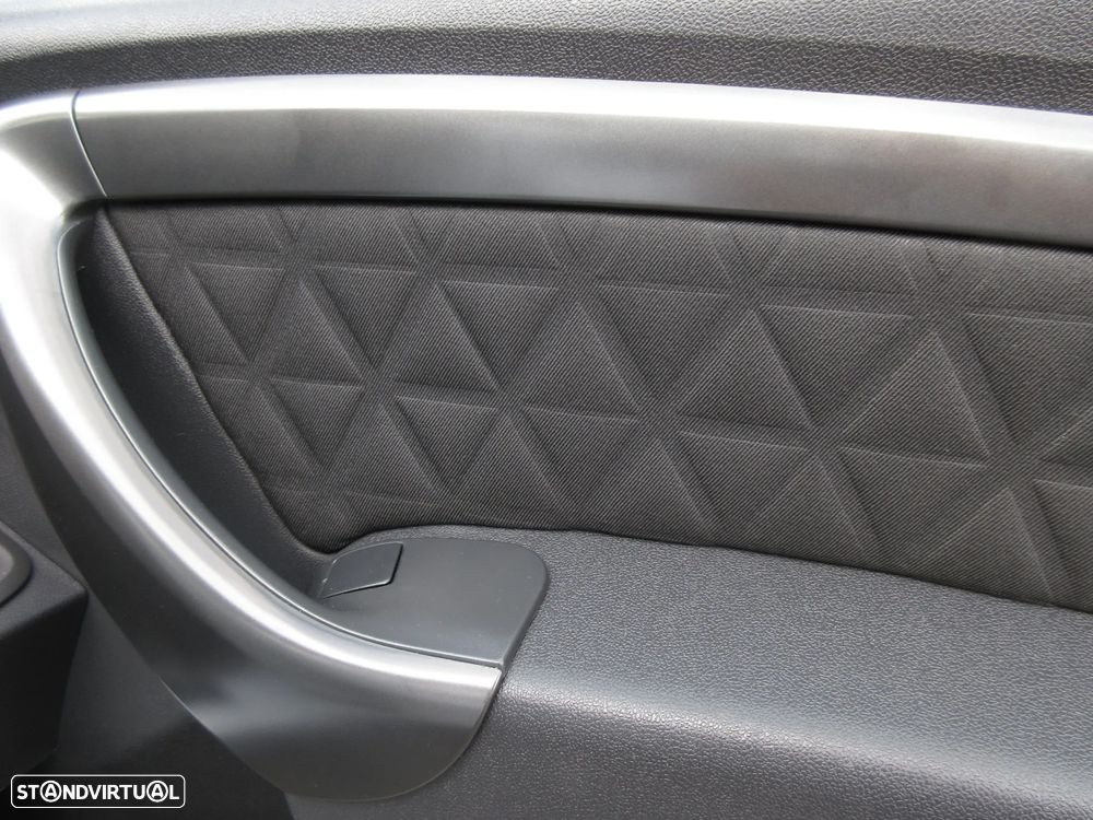 Dacia Duster dCi 110 FAP 4x4 Destination - 24