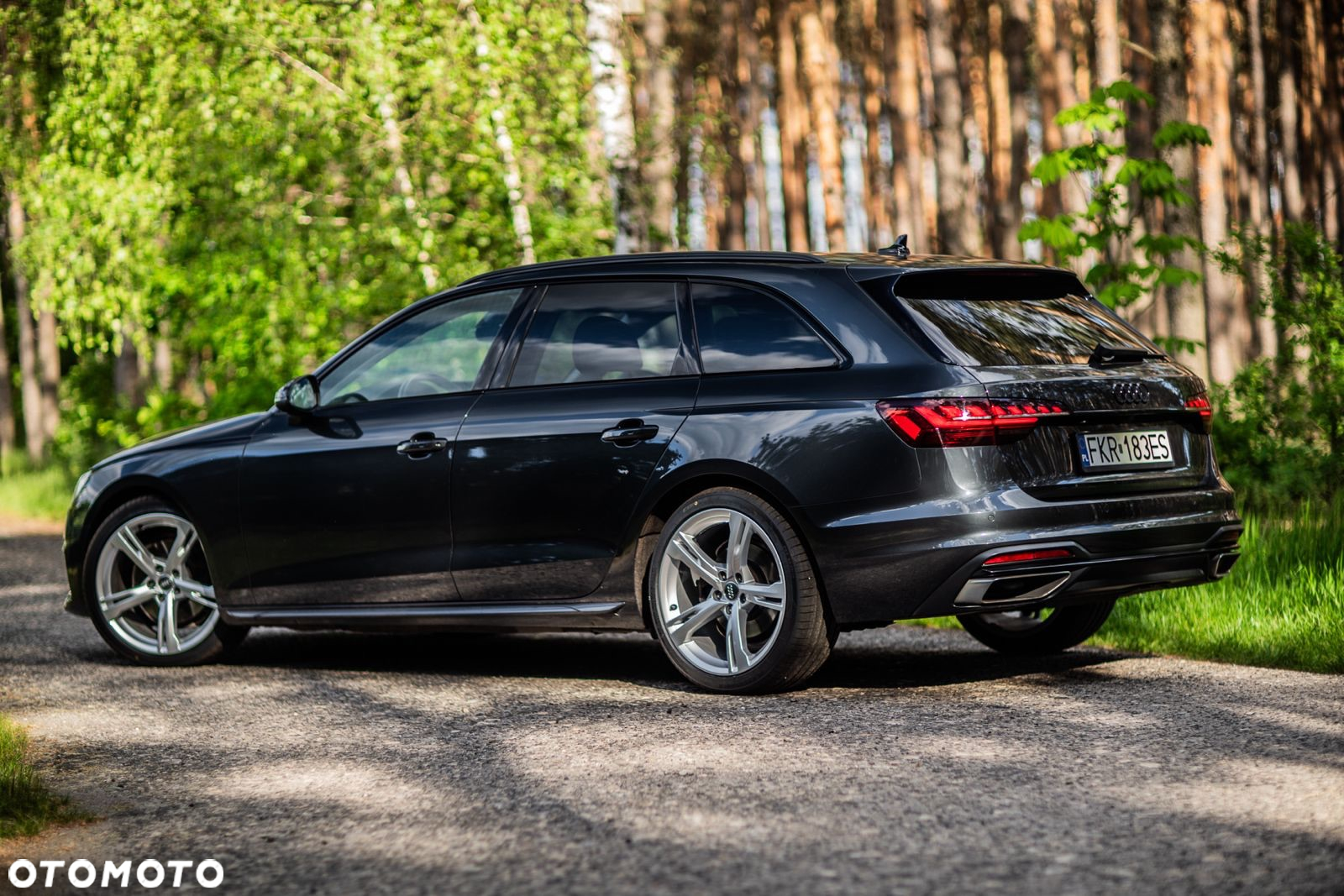 Audi A4 Avant 35 TDI S tronic - 13