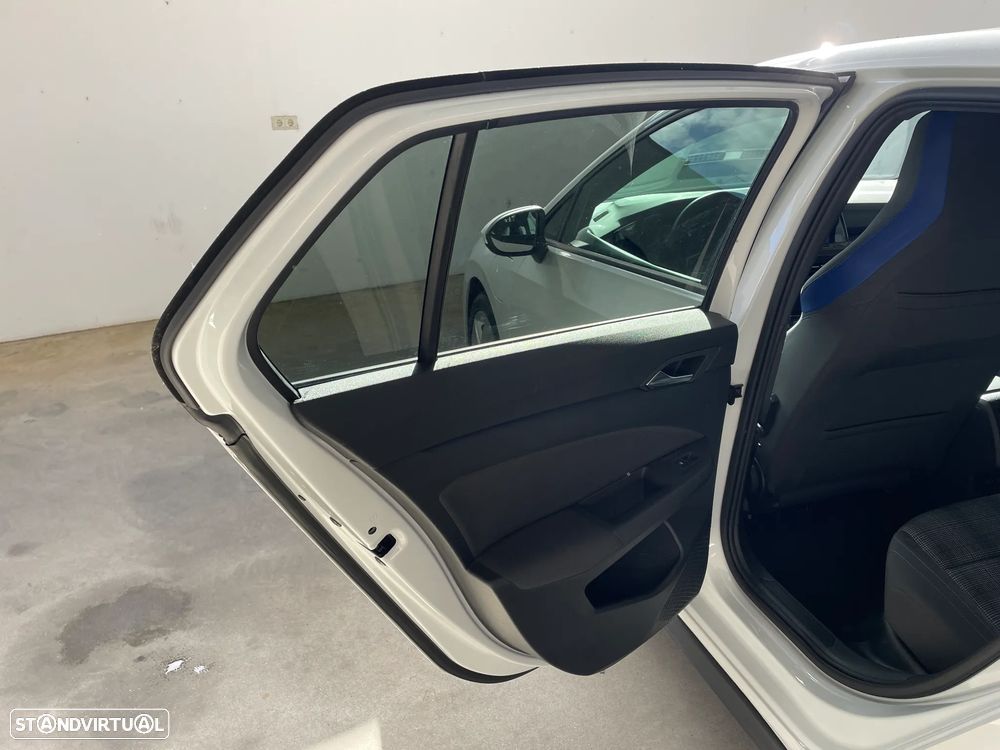 VW Golf 1.4 TSI GTE+ DSG - 17