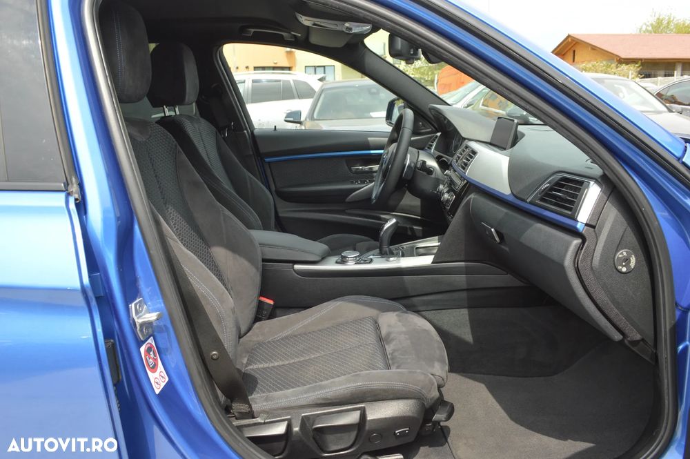 BMW Seria 3 320d Aut. xDrive Edition M Sport Shadow - 33