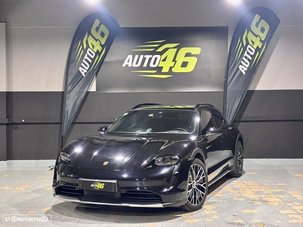 Porsche Taycan Cross Turismo 4 - 2