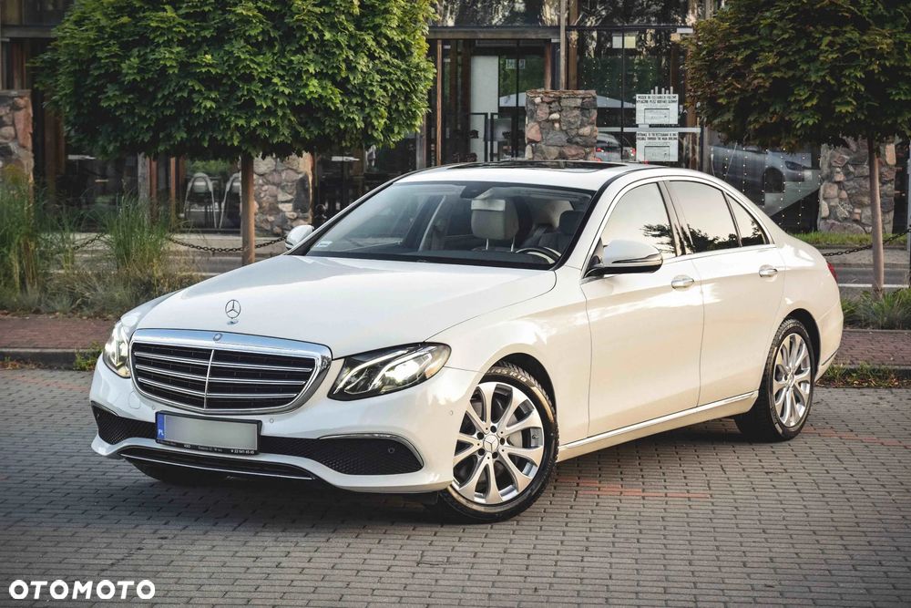 Mercedes-Benz Klasa E 300 9G-TRONIC Avantgarde - 1
