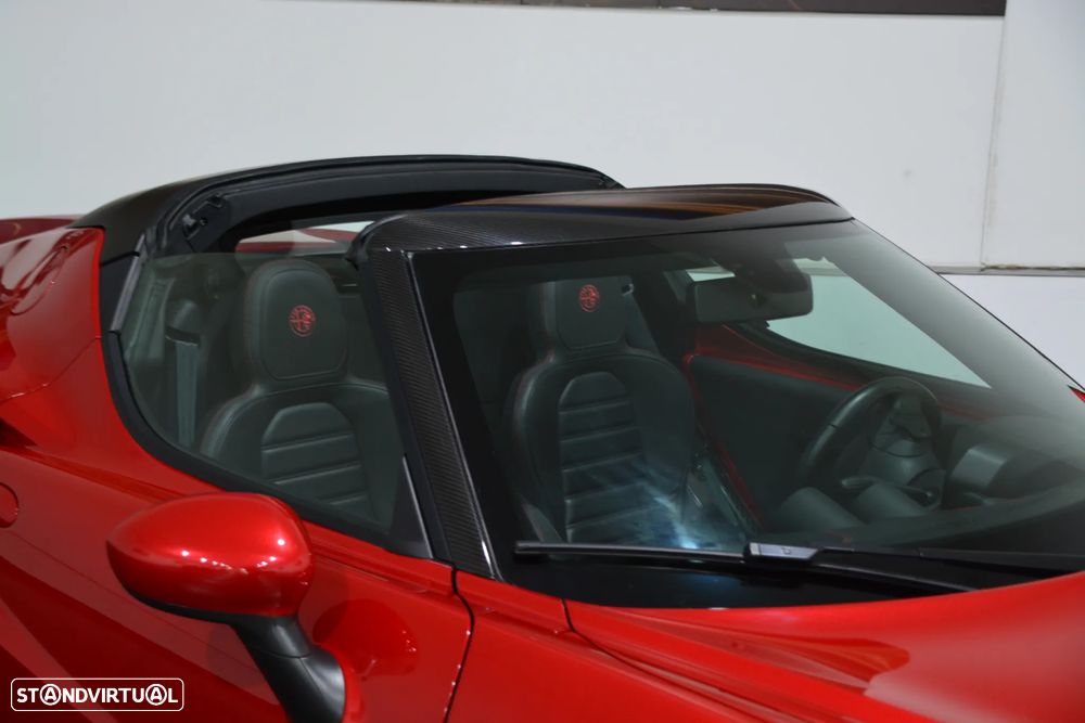 Alfa Romeo 4C Spider 1750 TBi - 9