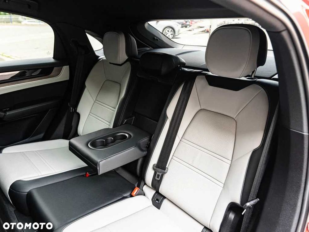 Porsche Cayenne - 7