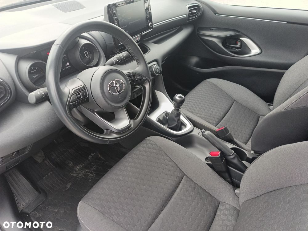Toyota Yaris - 9