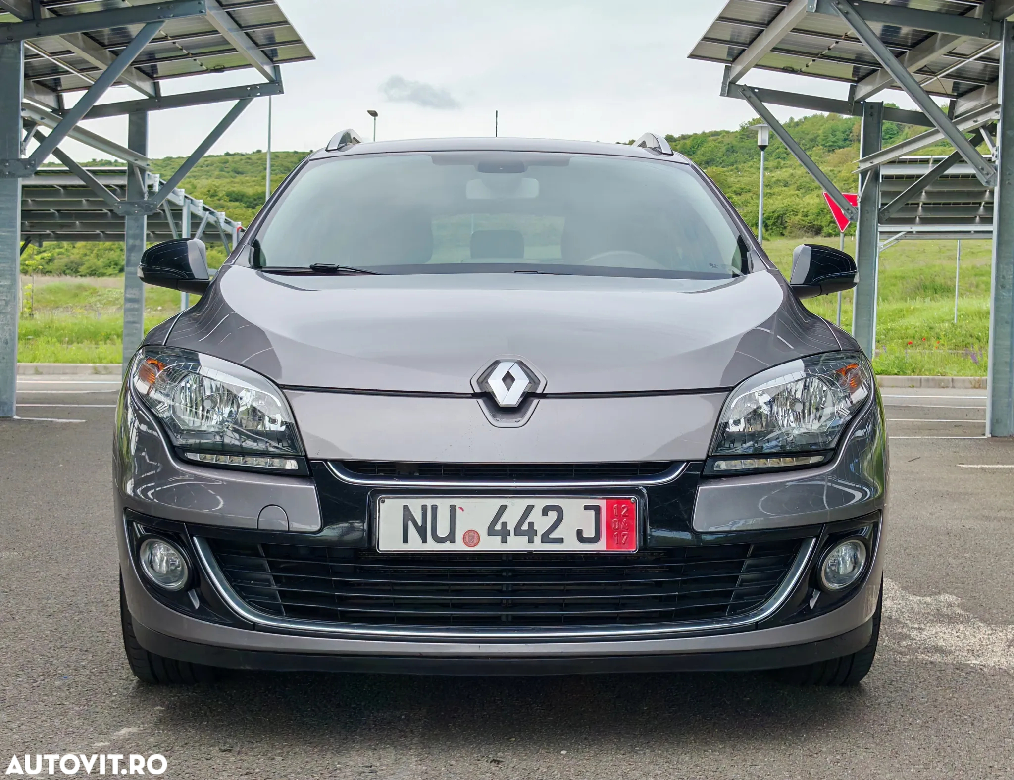 Renault Megane ENERGY dCi 130 BOSE EDITION - 2
