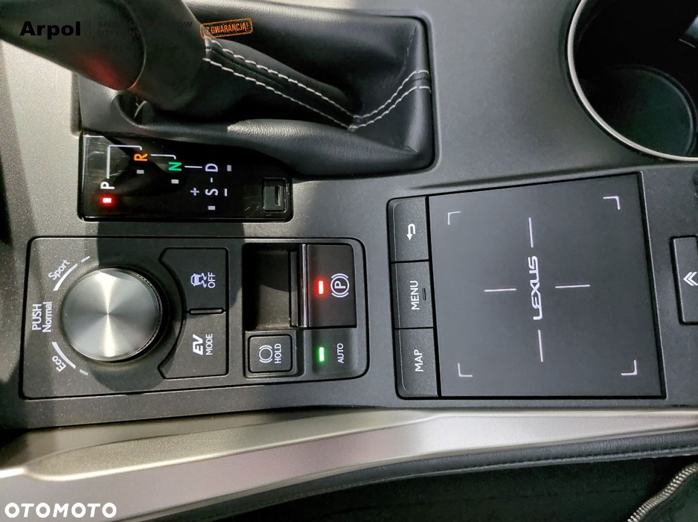 Lexus NX 300h Elegance AWD - 27