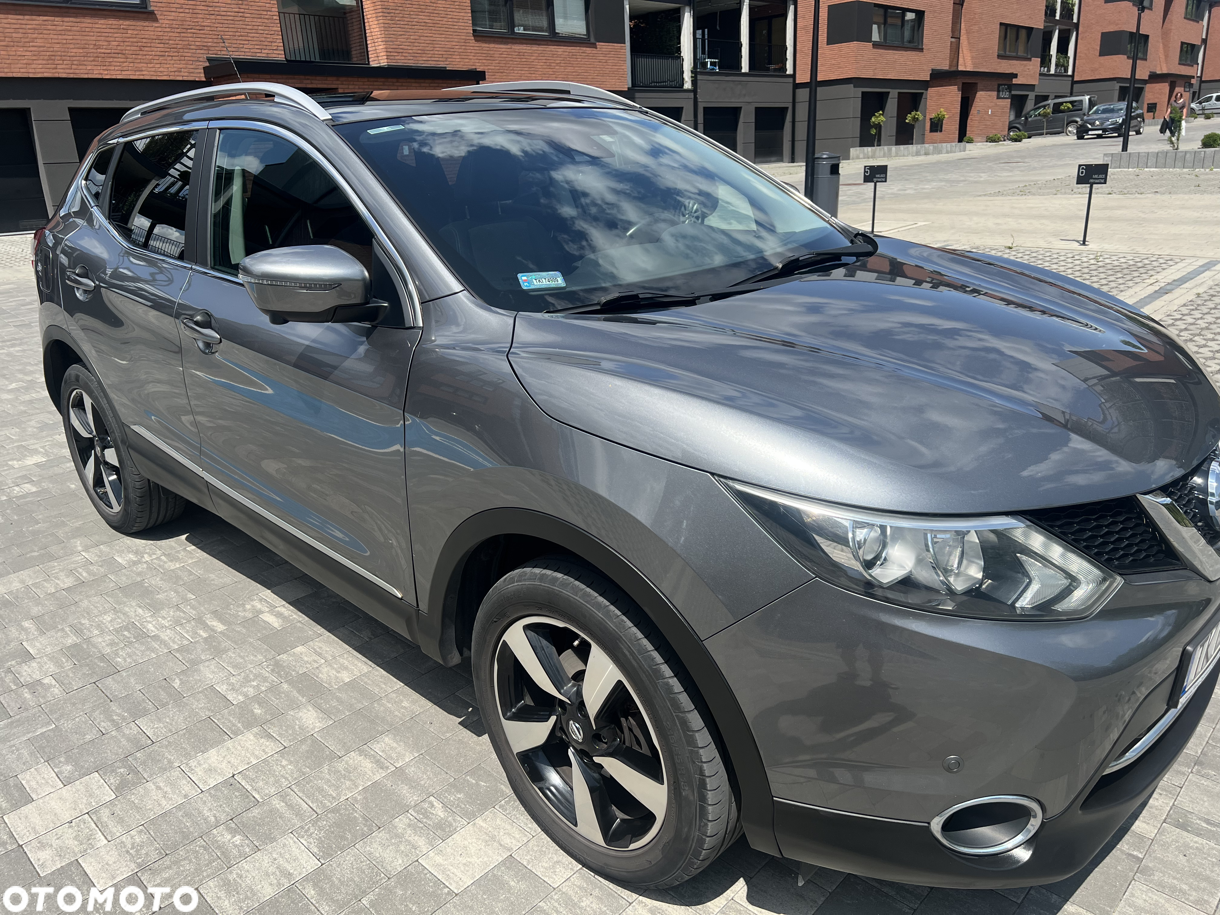 Nissan Qashqai 1.6 DIG-T N-Connecta - 6