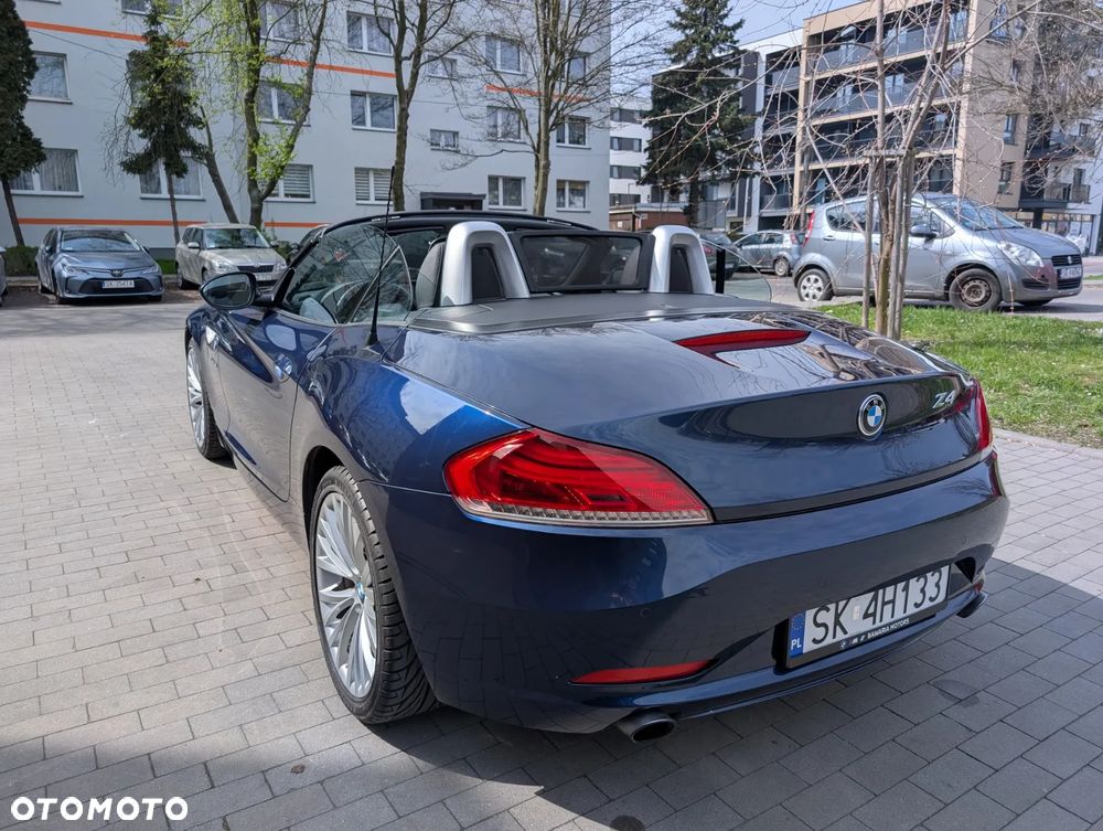 BMW Z4 sDrive35i - 14