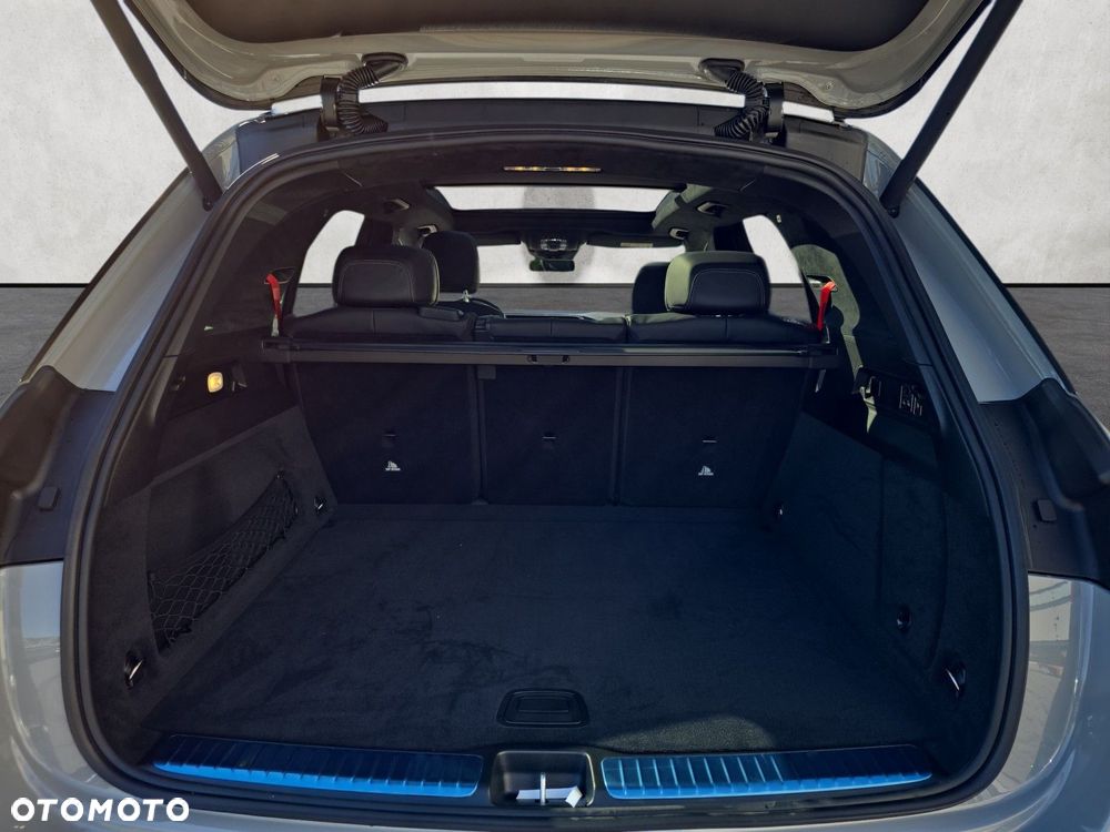 Mercedes-Benz GLE - 16