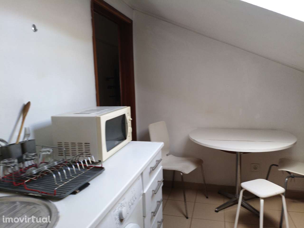 Quarto Individual para Estudante - Grande imagem: 4/13