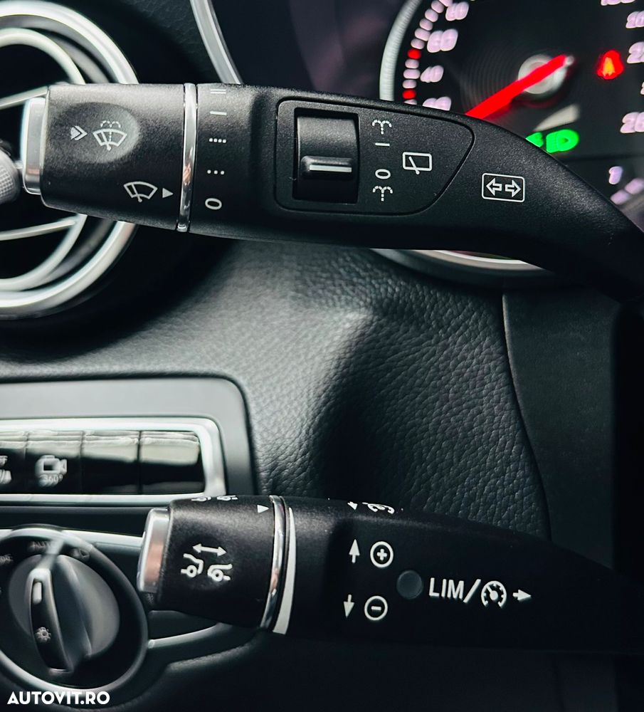 Mercedes-Benz GLC 250 d 4MATIC 9G-TRONIC Exclusive - 29