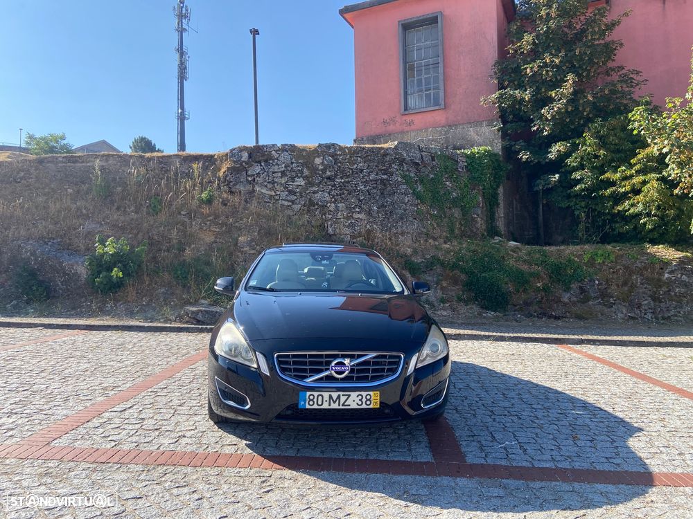 Volvo S60 2.0 D3 Momentum Start/Stop - 2