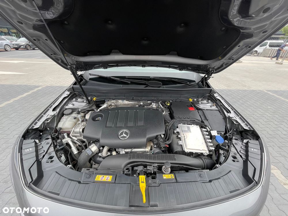 Mercedes-Benz GLB 200 d AMG Line 8G-DCT - 19
