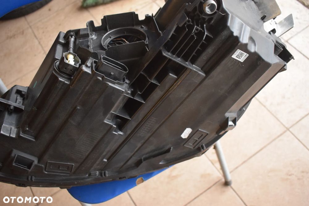 Lampa prawa VW Passat B9 3J1941036  3J1 941 036 - 9