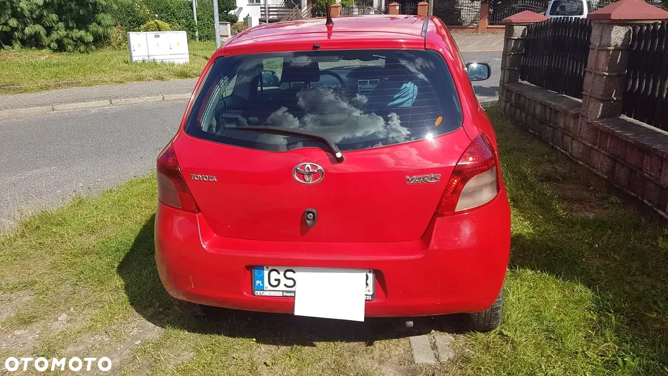 Toyota Yaris 1.0 Luna - 6