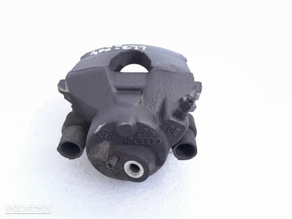 Pinça Travao Frente Dto Audi A1 (8X1, 8Xk) - 2