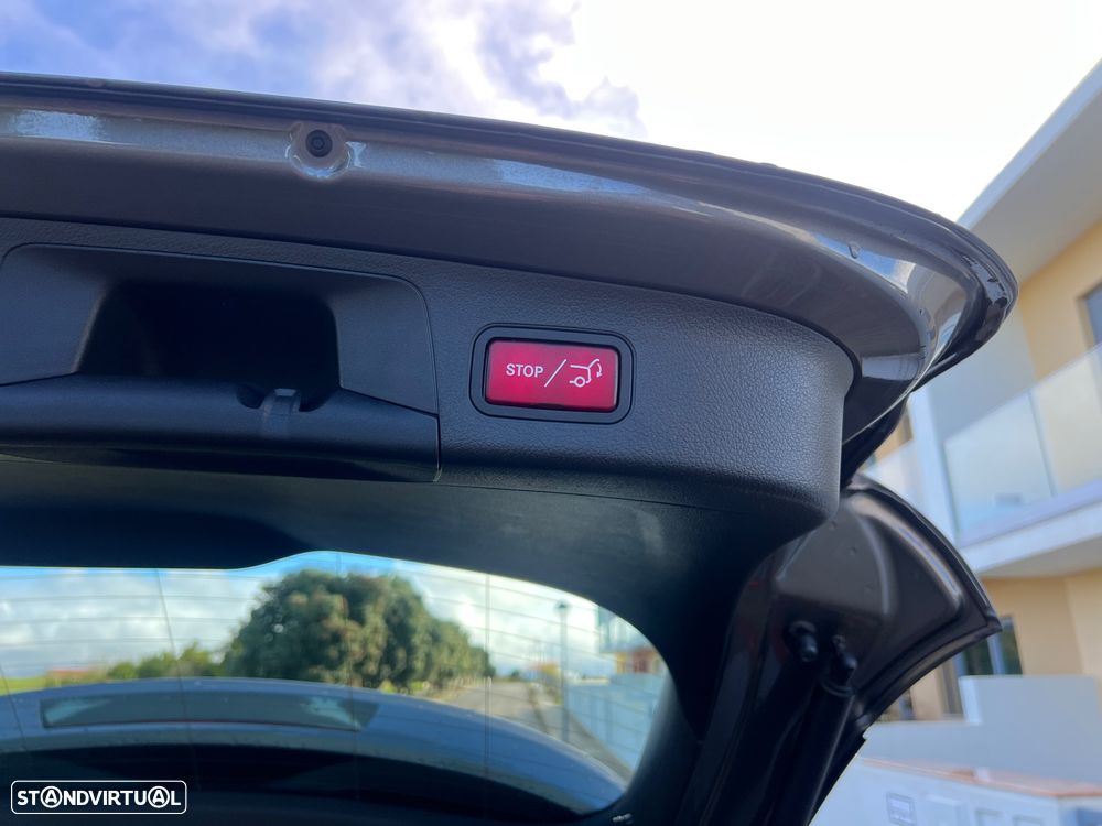 Mercedes-Benz GLA 200 7G-DCT Progressive Advanced - 21