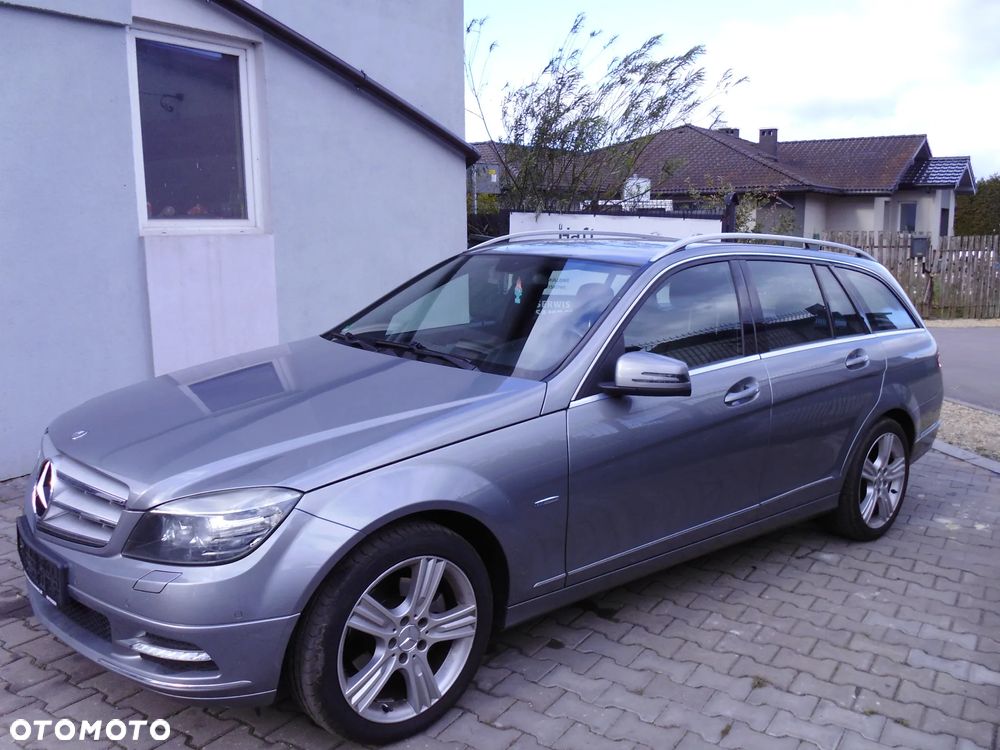 Mercedes-Benz Klasa C 200 T (BlueEFFICIENCY) 7G-TRONIC Avantgarde