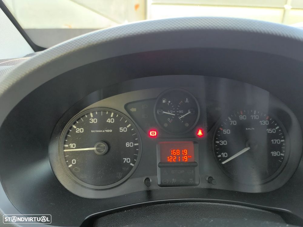 Peugeot Partner - 11