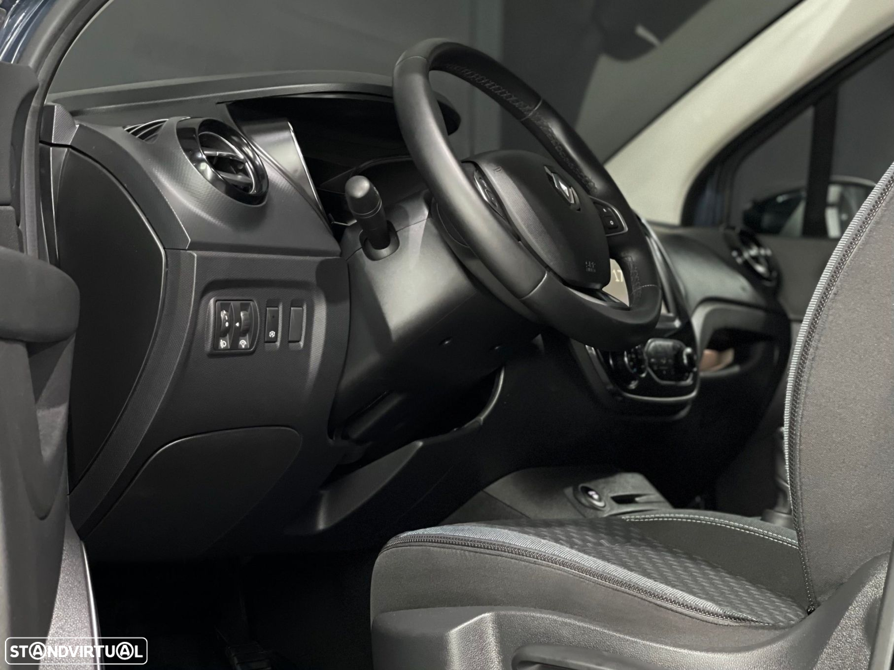 Renault Captur 1.5 dCi Exclusive - 2