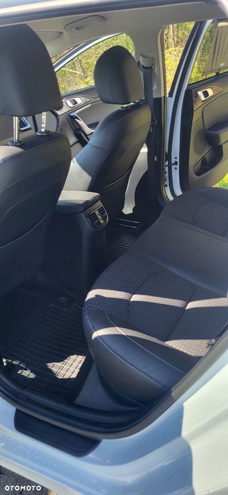 Kia Ceed 1.6 CRDi Edition 7 - 17