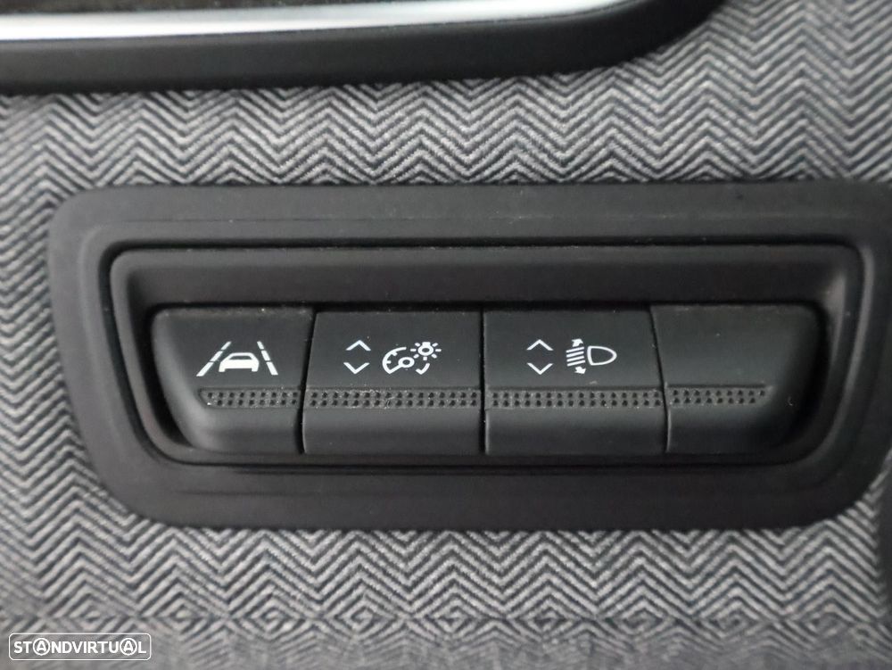 Renault Clio 1.0 TCe Techno - 15