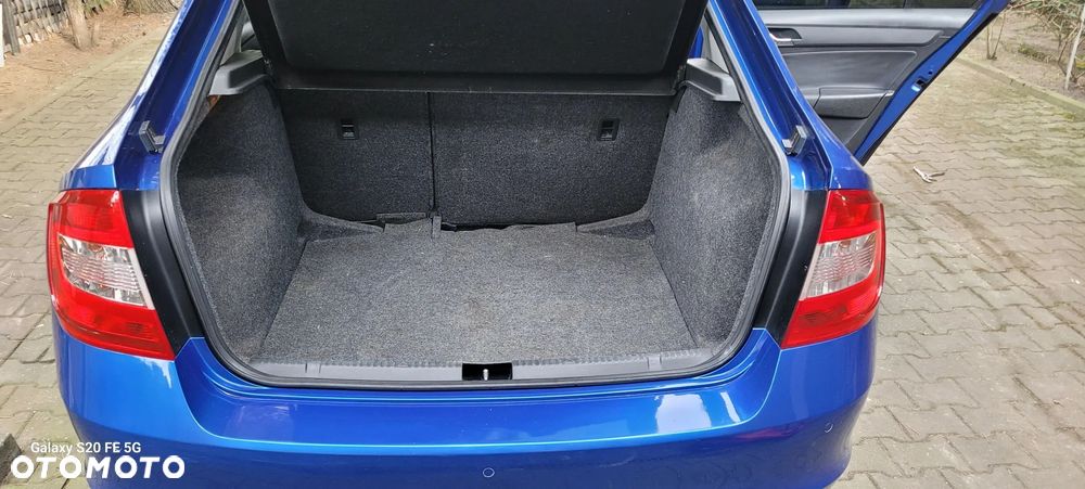 Skoda RAPID 1.2 TSI Ambition - 12