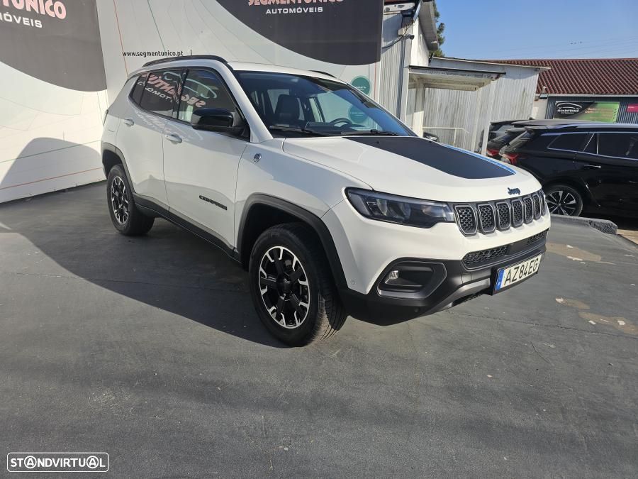 Jeep Compass 1.3 TG Trailhawk - 8