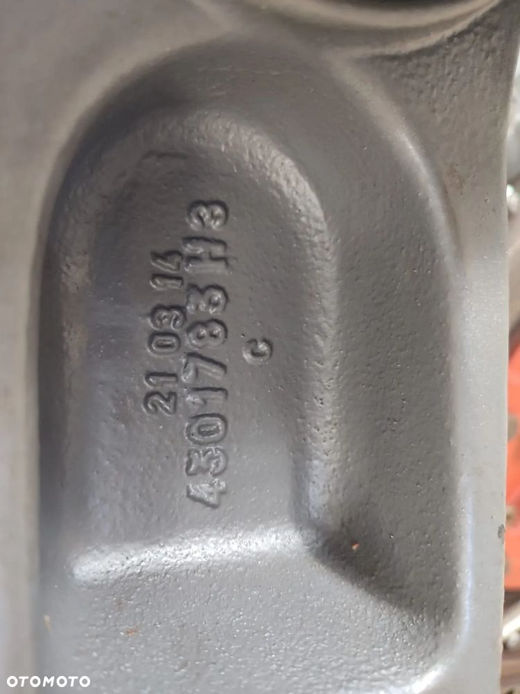 Most napędowy tylny 4360863H01 MASSEY FERGUSON 7618 - 12