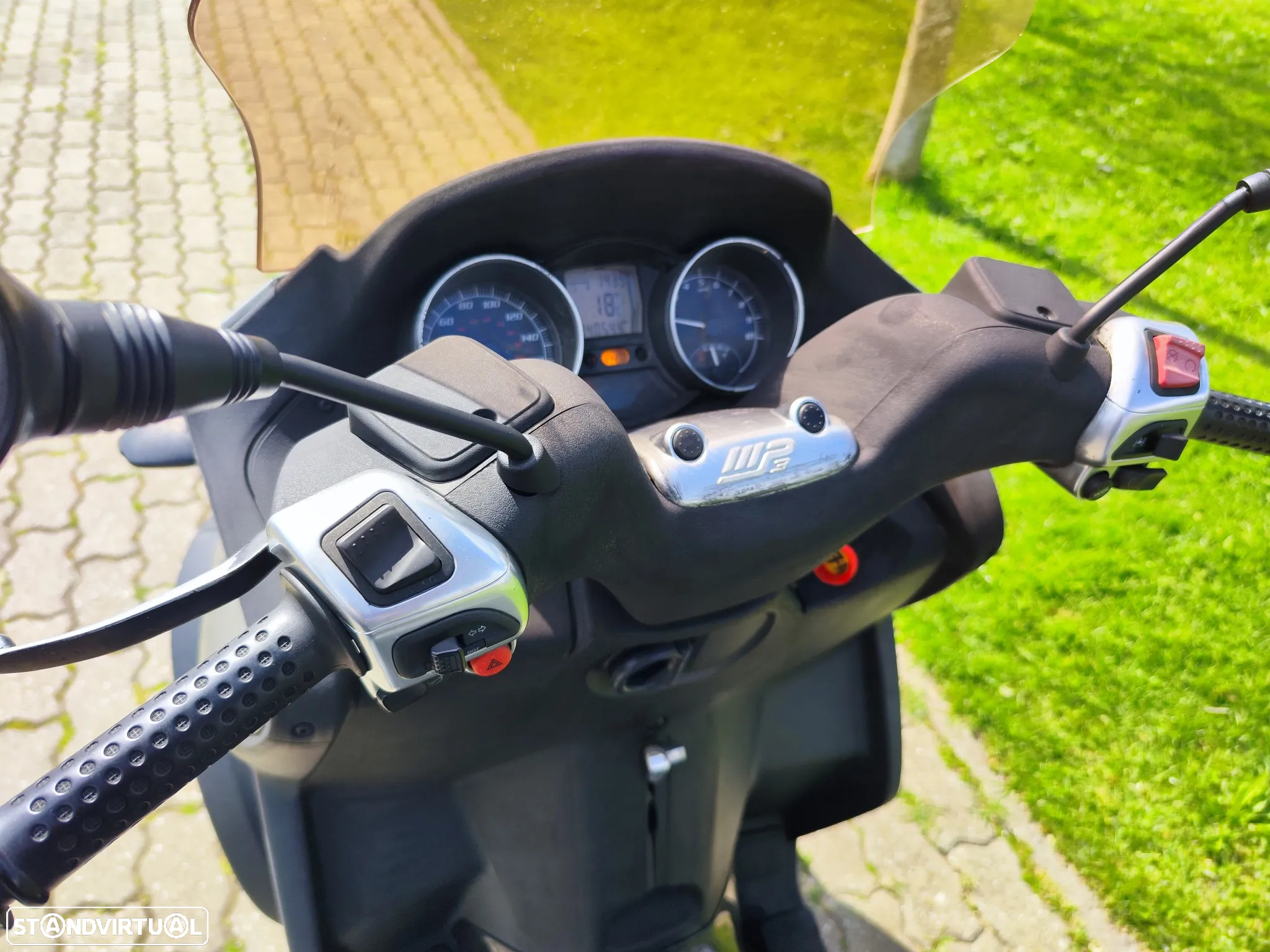 Piaggio MP3 400 LT - 10